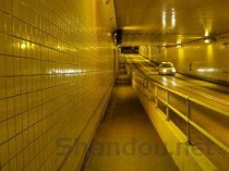 这一超级工程，全线贯通（中国最宽八车道隧道）