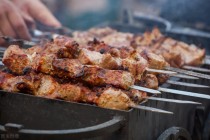 中国最复杂烧烤城市中国烧烤第一城，不在新疆，更不在山东